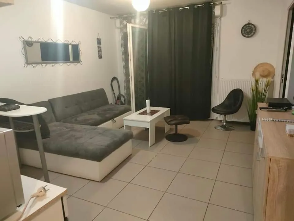 Residence Neuf Entierement Equipe Pres Des Plages Toulon