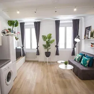  Appartement Gregbnb-com - Centre Ancien - T2 Street Art - Wifi