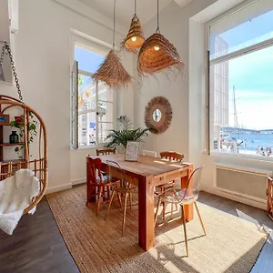  Appartement Elegant T3 Avec Vue Sur Le Port De